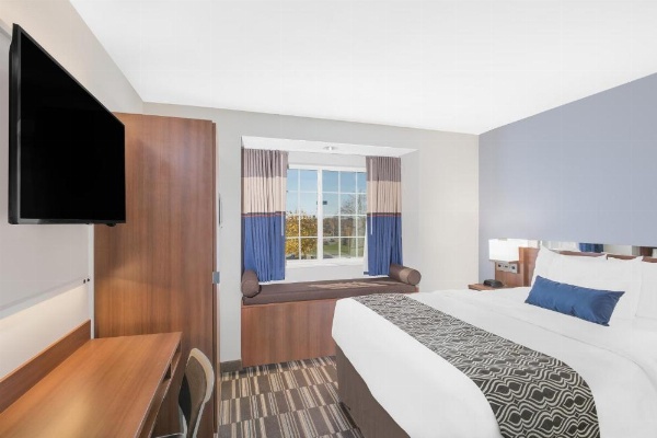 Microtel Inn & Suites by Wyndham Binghamton image 12